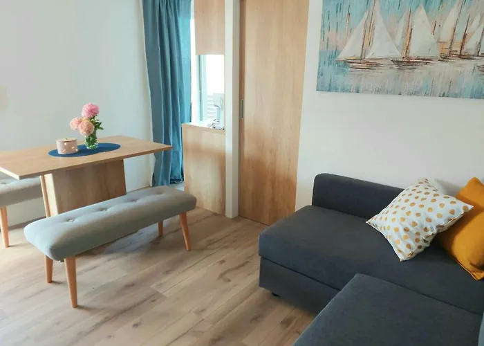 Campsite Mobile Homes Charly