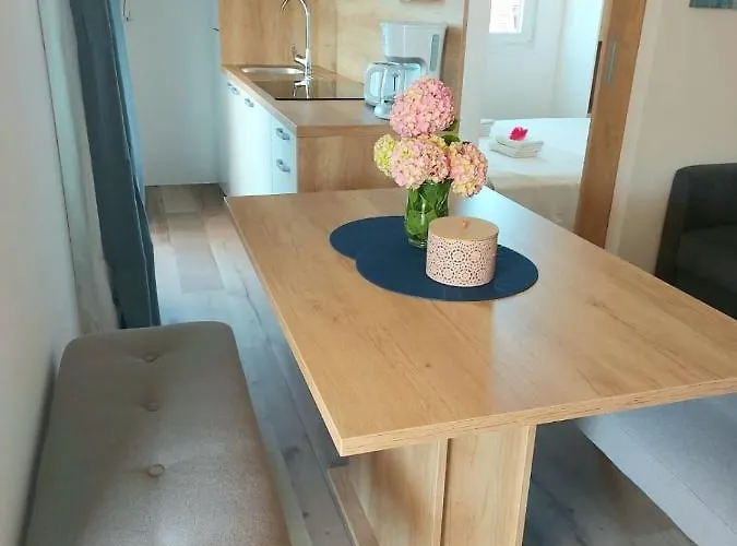 Mobile Homes Charly Campsite