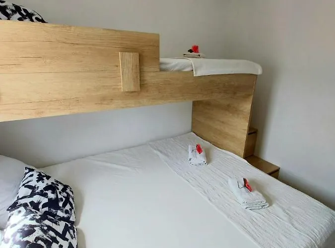 Campsite Mobile Homes Charly *