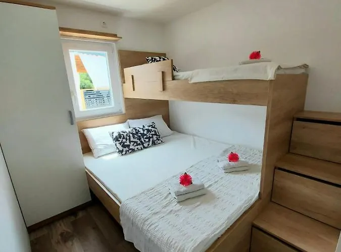 Mobile Homes Charly Campsite