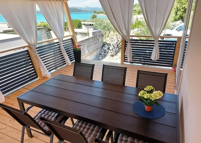 Mobile Homes Charly Campsite *