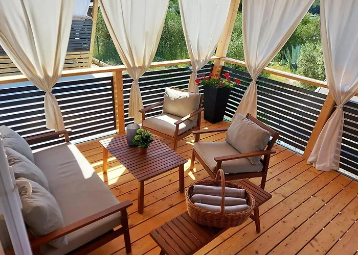 Mobile Homes Charly 캠프장 *